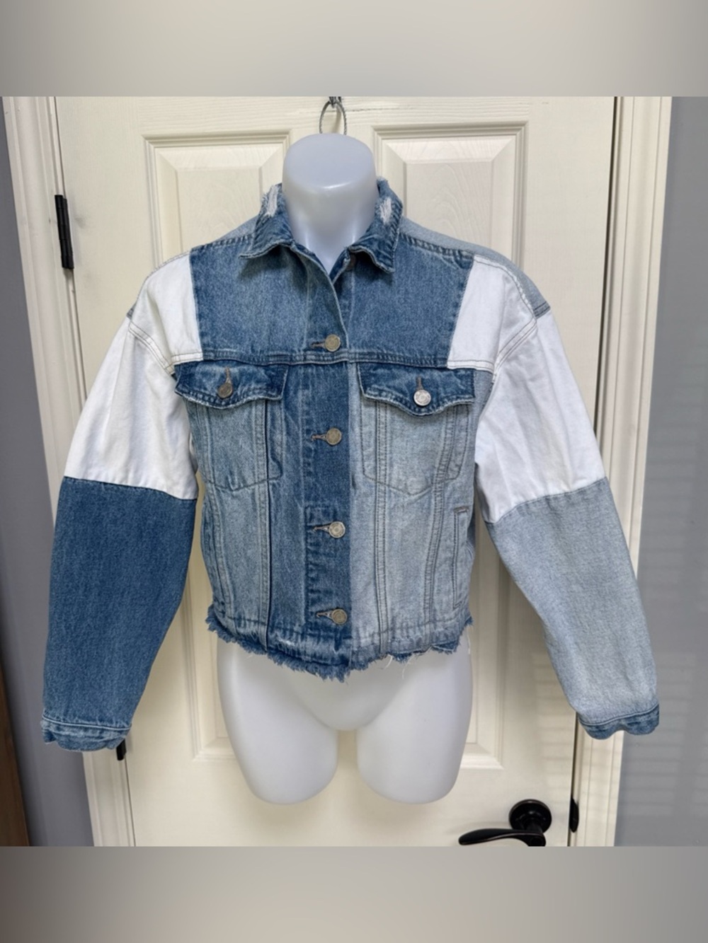 VERVET Los Angeles Patchwork Oversized Cropped Denim Jean Trucker Jacket Sz S